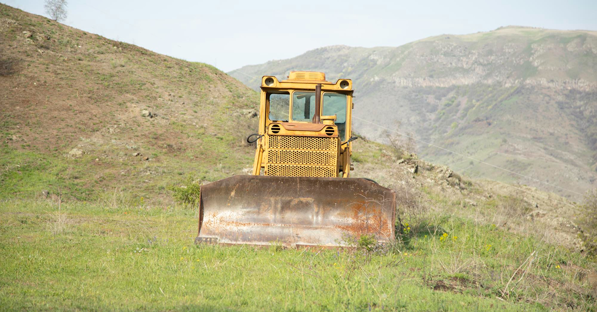 Top 5 facts about the largest Caterpillar wheel loader